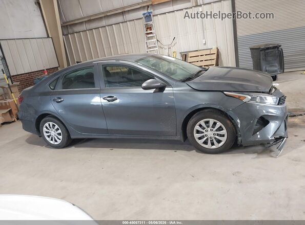 3KPF24AD4RE769988 2024 KIA FORTE Gray Սալոնի հետևի տեսք