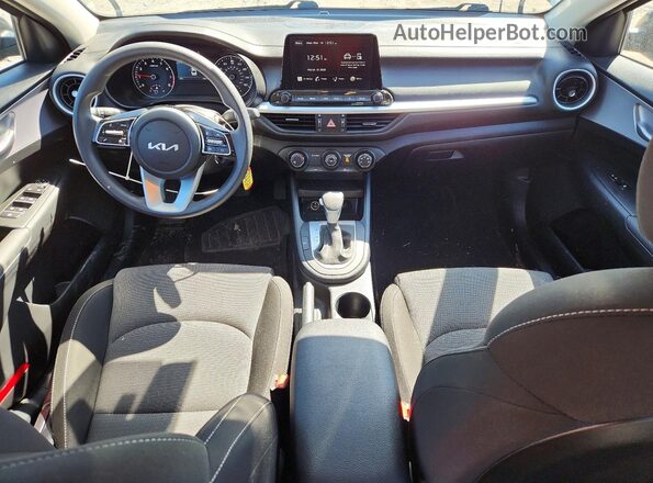 3KPF24AD4RE819420 2024 KIA FORTE Black 