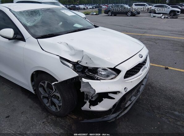 3KPF24AD5ME345244 2021 KIA FORTE White Դիմացի տեսք
