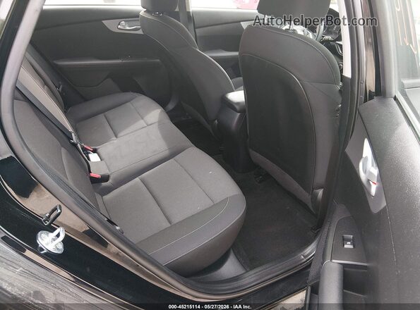 3KPF24AD5PE578755 2023 KIA FORTE Black Vista de la etiqueta del VIN