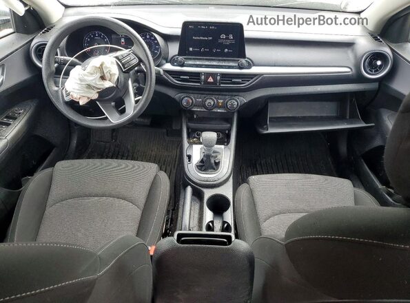 3KPF24AD5PE595989 2023 KIA FORTE Silver 