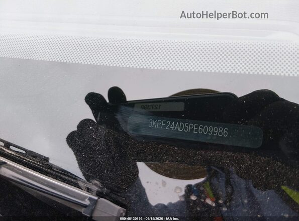 3KPF24AD5PE609986 2023 KIA FORTE Белый Вид подкапотного пространства