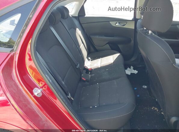 3KPF24AD6KE065832 2019 KIA FORTE Red Vista de la etiqueta del VIN