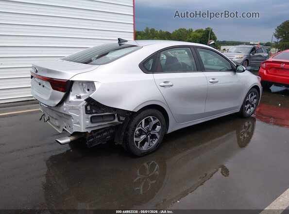 3KPF24AD6LE147948 2020 KIA FORTE Silver Trasero derecho