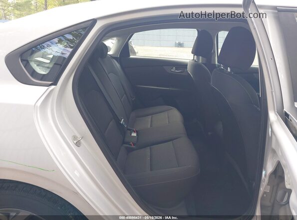 3KPF24AD6LE149487 2020 KIA FORTE Silver VIN կոդի պիտակի տեսք