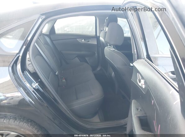 3KPF24AD6ME373540 2021 KIA FORTE Black VIN կոդի պիտակի տեսք
