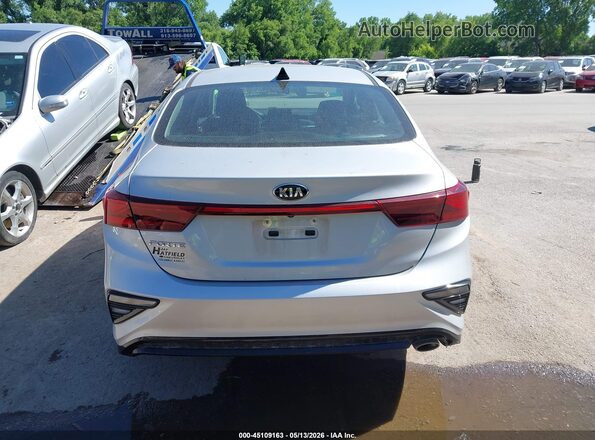 3KPF24AD6ME378107 2021 KIA FORTE Silver 