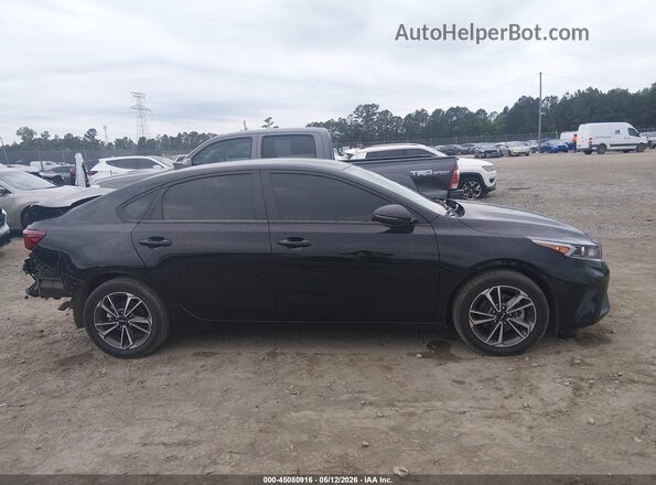 3KPF24AD6PE659036 2023 KIA FORTE Black Սալոնի հետևի տեսք