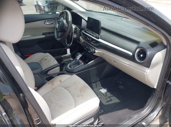 3KPF24AD6PE676726 2023 KIA FORTE Black წინა სალონის ხედი