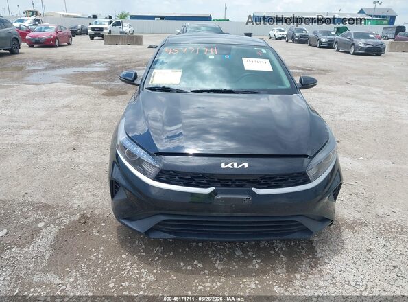 3KPF24AD6PE676726 2023 KIA FORTE Black ხელსაწყოთა პანელის ხედი