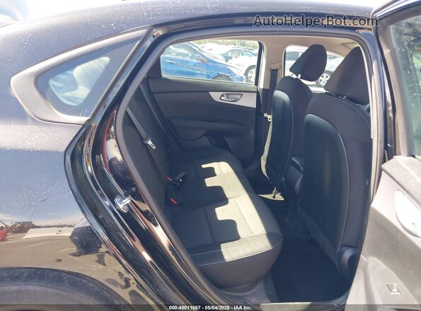 3KPF24AD6RE766901 2024 KIA FORTE Black Vista de la etiqueta del VIN