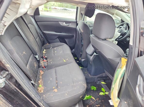 3KPF24AD7ME297682 2021 KIA FORTE Black 