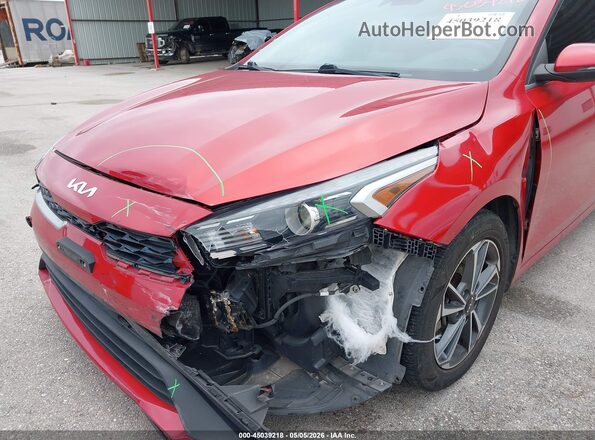 3KPF24AD7NE443192 2022 KIA FORTE Красный Вид спереди