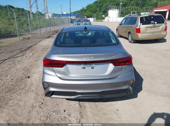 3KPF24AD7RE705802 2024 KIA FORTE Beige 