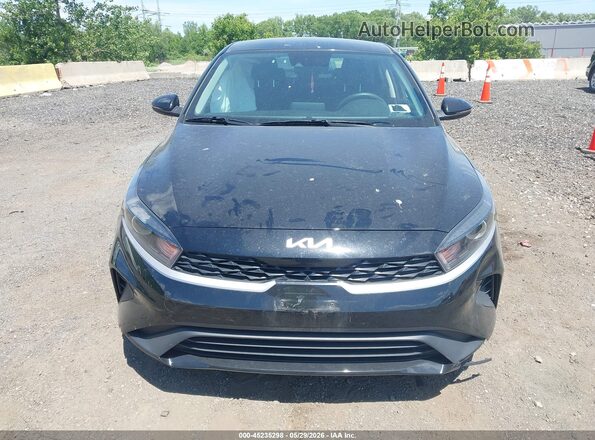 3KPF24AD7RE735219 2024 KIA FORTE Black Սարքավորումների վահանակի տեսք