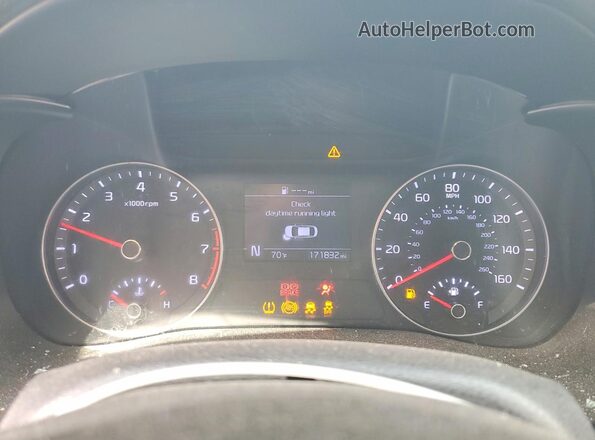 3KPF24AD8LE174889 2020 KIA FORTE Silver Instrument cluster view