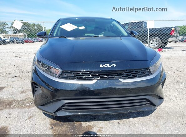 3KPF24AD8RE711219 2024 KIA FORTE Black Widok zestawu wskaźników