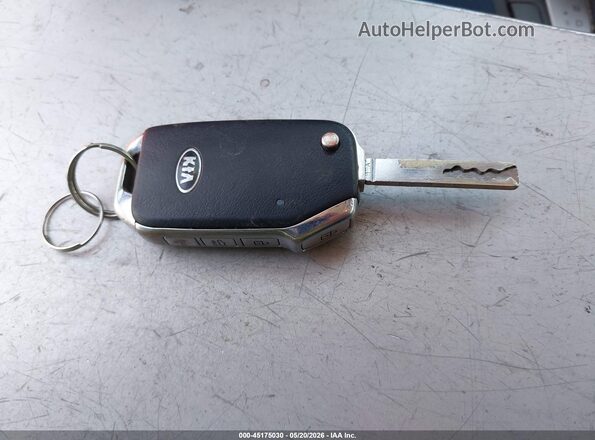 3KPF24AD9KE024952 2019 KIA FORTE Red Вид панелі приладів