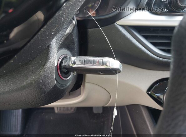 3KPF24AD9KE064870 2019 KIA FORTE Gray Dashboard view