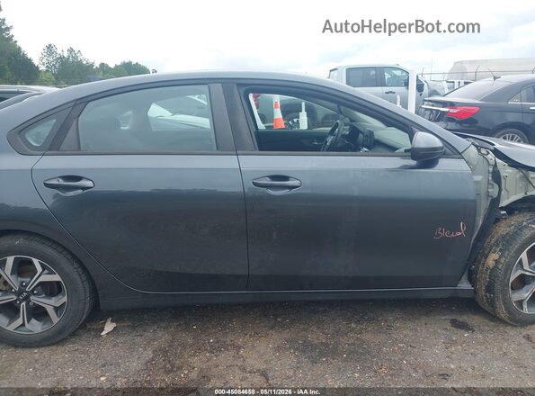 3KPF24AD9KE069471 2019 KIA FORTE Gray Vista interior trasera