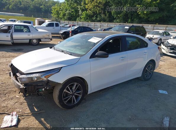 3KPF24AD9NE455084 2022 KIA FORTE White Передня ліва чверть