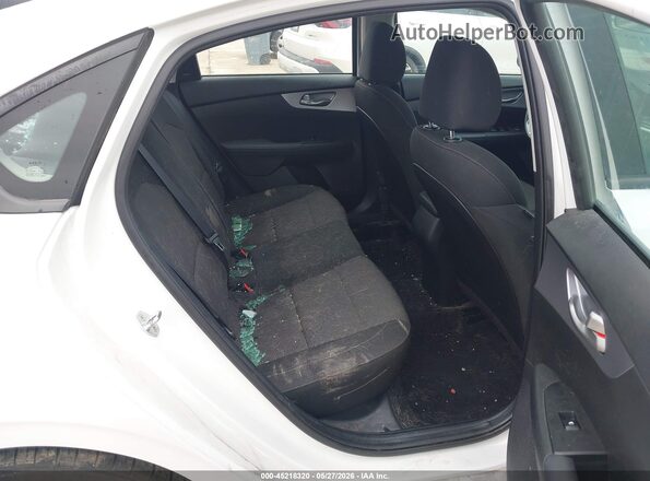 3KPF24AD9NE466960 2022 KIA FORTE White Vista de la etiqueta del VIN