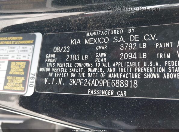 3KPF24AD9PE688918 2023 KIA FORTE Black Vista del compartimento del motor