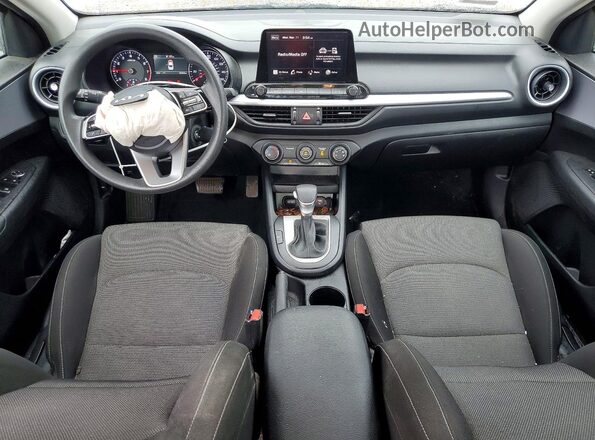 3KPF24AD9RE710385 2024 KIA FORTE White Вид панелі приладів