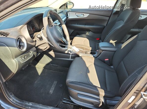 3KPF24AD9RE803889 2024 KIA FORTE Gray 
