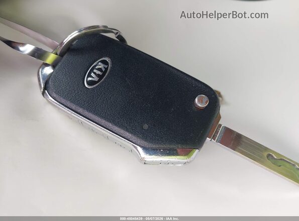 3KPF24ADXLE259054 2020 KIA FORTE White Dashboard view