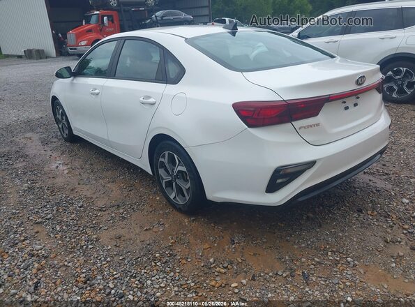 3KPF24ADXME359964 2021 KIA FORTE White Trasero izquierdo