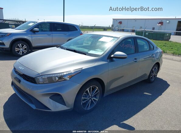 3KPF24ADXNE454526 2022 KIA FORTE Серебряный Передняя левая четверть