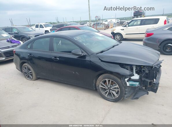 3KPF24ADXPE599391 2023 KIA FORTE Black სალონის 360-გრადუსიანი ხედი