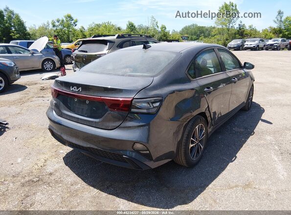 3KPF24ADXPE622121 2023 KIA FORTE Gray Trasero derecho