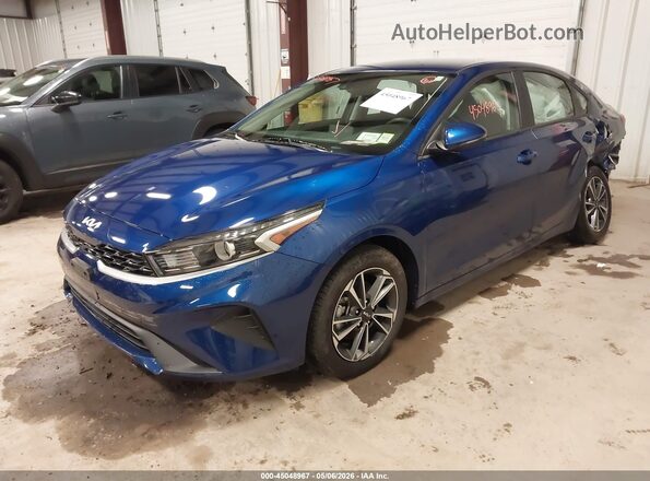 3KPF24ADXRE734789 2024 KIA FORTE Blue 