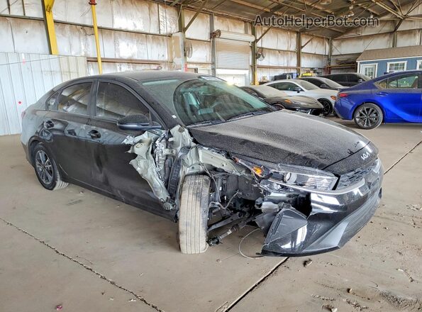 3KPF24ADXRE780137 2024 KIA FORTE Черный Передняя правая четверть