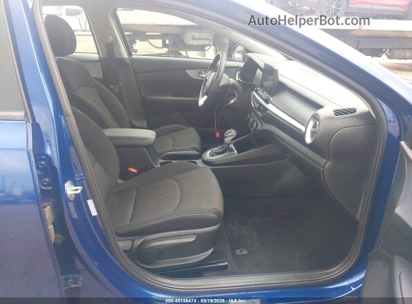 3KPF24ADXRE785161 2024 KIA FORTE Blue Սալոնի դիմացի տեսք