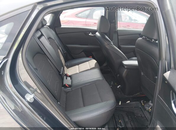 3KPF34AD1LE261675 2020 KIA FORTE Gray 