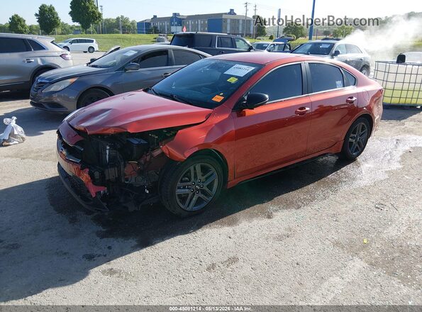 3KPF34AD1ME385401 2021 KIA FORTE Red წინა მარცხენა ხედი სამი მეოთხედიდან