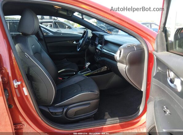 3KPF34AD1ME385401 2021 KIA FORTE Red წინა სალონის ხედი
