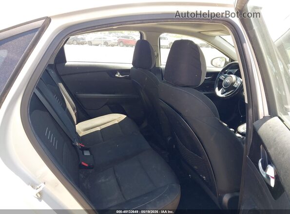 3KPF34AD3KE012180 2019 KIA FORTE Silver 