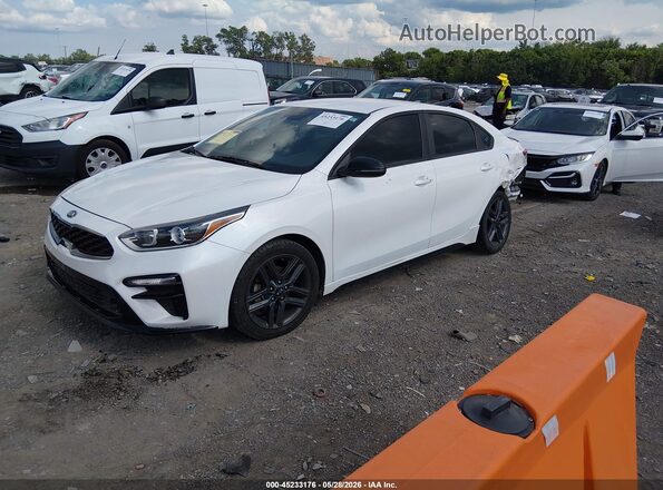 3KPF34AD5ME290663 2021 KIA FORTE Черный Передняя левая четверть