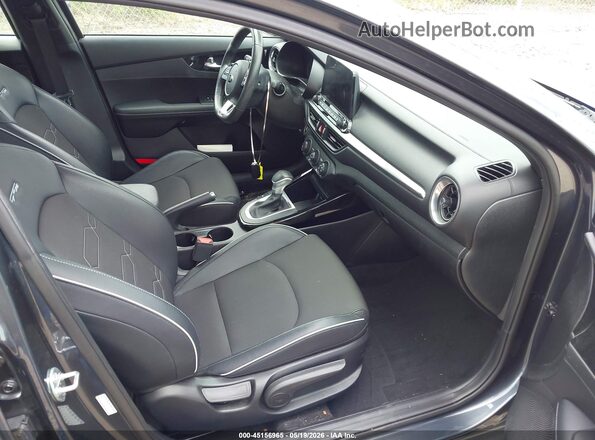 3KPF34AD5ME407755 2021 KIA FORTE Gray Widok wnętrza z przodu