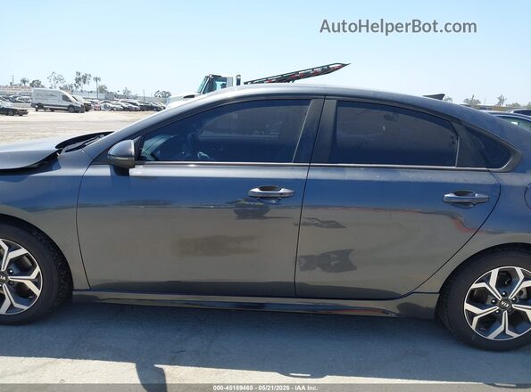 3KPF34AD6ME297590 2021 KIA FORTE Gray Widok wnętrza 360 stopni