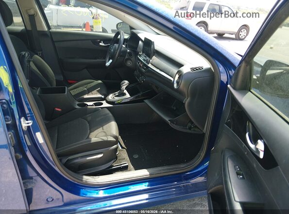 3KPF34AD7KE041777 2019 KIA FORTE Blue Widok wnętrza z przodu