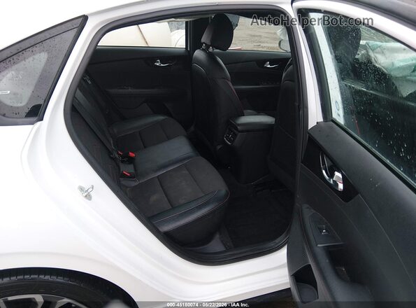 3KPF44AC1ME338650 2021 KIA FORTE White 
