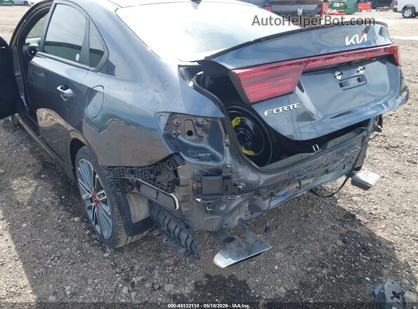 3KPF44AC1PE589446 2023 KIA FORTE Gray 