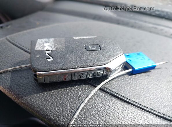 3KPF44AC1PE589446 2023 KIA FORTE Gray Առջևի վահանակի տեսք