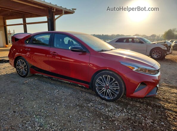 3KPF44AC3RE687221 2024 KIA FORTE Red Przód prawy
