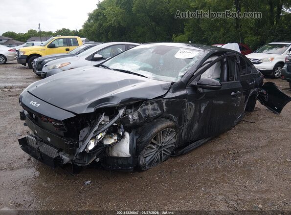 3KPF44AC4PE516569 2023 KIA FORTE Black 